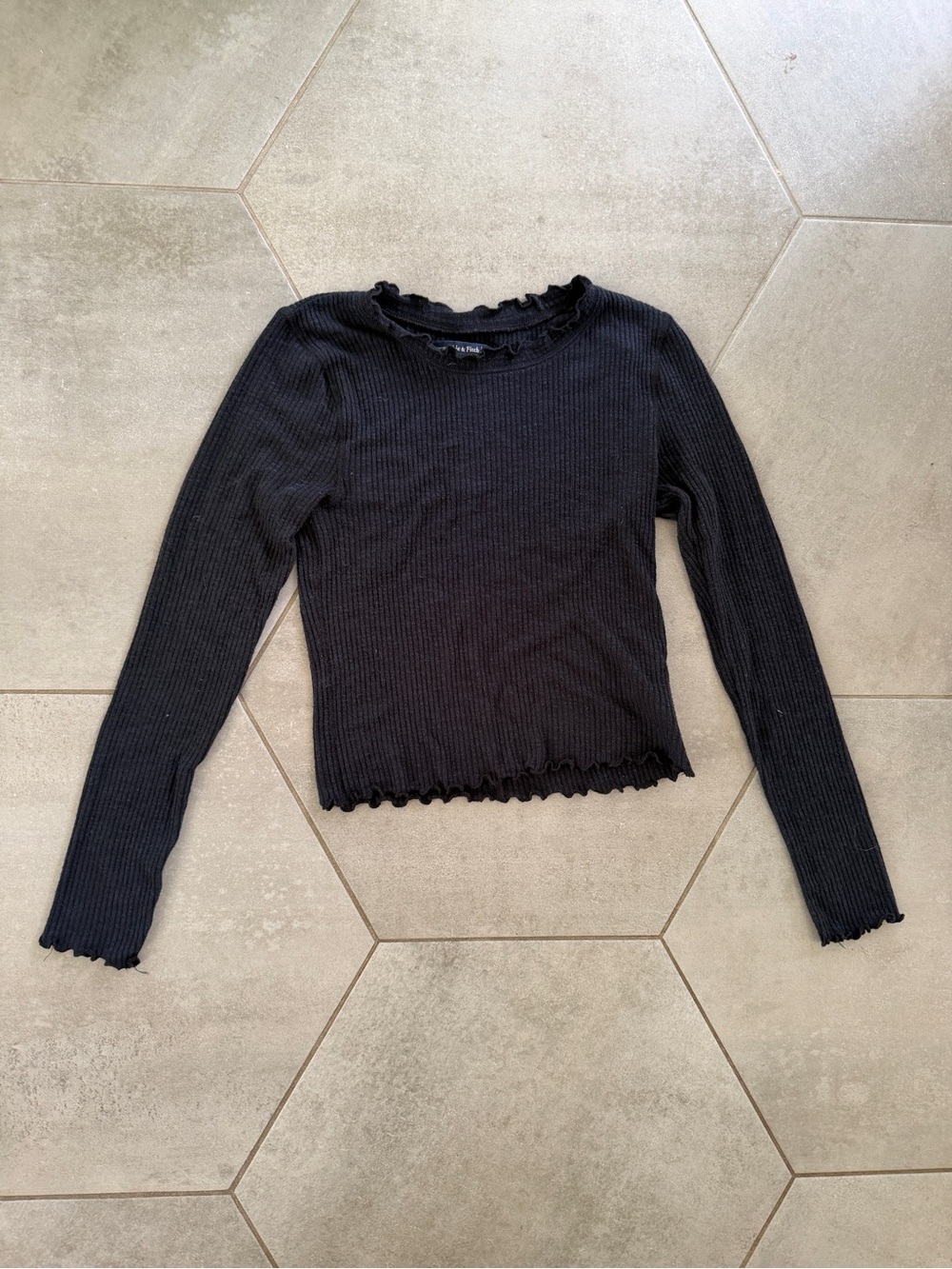 Abercrombie and Fitch waffle knit long sleeve size Small with ruffles